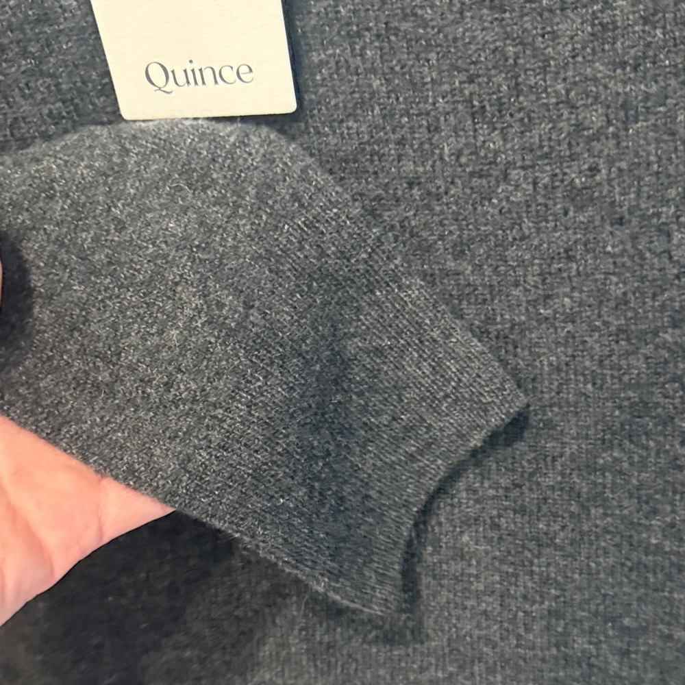 NWT Quince 100% Mongolian Cashmere Boatneck Sweater Heather Charcoal M - Picture 8 of 14